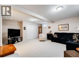 653 McNaughton AVENUE West - 25