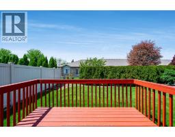 653 McNaughton AVENUE West - 37
