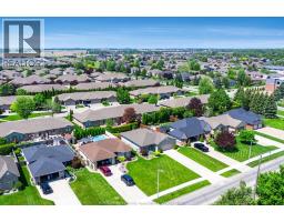 653 McNaughton AVENUE West - 46