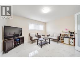 1649 BARKLEY AVENUE - 36
