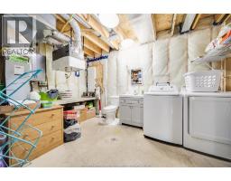 1649 BARKLEY AVENUE - 40