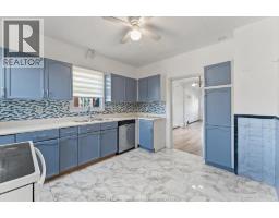 1143 LINCOLN ROAD - 12
