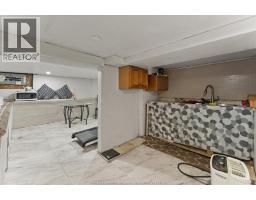 1143 LINCOLN ROAD - 27
