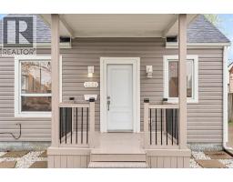 2358 LOUIS AVENUE - 3