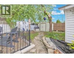 1042 EDWARD AVENUE - 8
