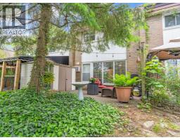 1656 EASTGATE ESTATES UnitNo. 77 - 44
