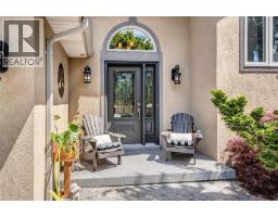 398 THORN RIDGE CRESCENT - 2