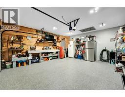 398 THORN RIDGE CRESCENT - 42