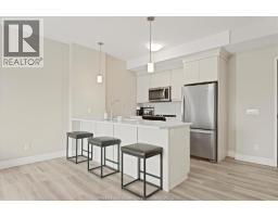 728 BROWNSTONE UnitNo. 610 - 10