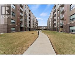 728 BROWNSTONE UnitNo. 610 - 33