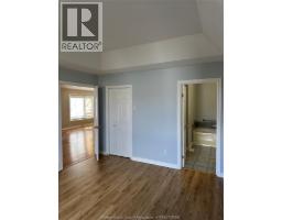 51 SANTOS DRIVE - 15