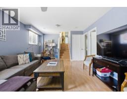 512 ELINOR - 24