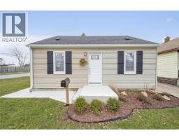 699 ALEXANDRINE STREET - 2