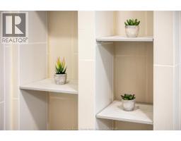 699 ALEXANDRINE STREET - 36