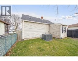 699 ALEXANDRINE STREET - 40