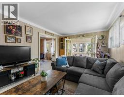 1025 CAMPBELL AVENUE - 8