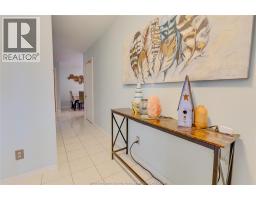 2841 GARVEY CRESCENT - 3