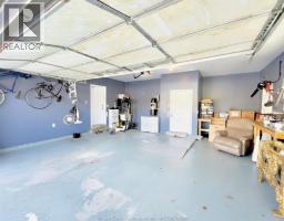 1655 BIRCHWOOD CRESCENT - 33