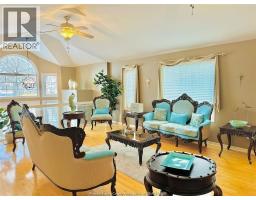 1655 BIRCHWOOD CRESCENT - 6