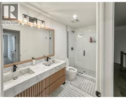 4538 Valerio CRESCENT - 24