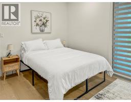 4538 Valerio CRESCENT - 26