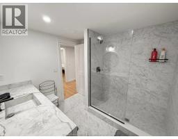 4538 Valerio CRESCENT - 33