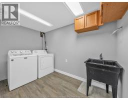 382 THORN RIDGE - 24