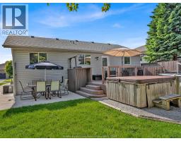 382 THORN RIDGE - 36