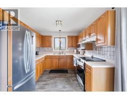 8020 Gardiner CRESCENT - 20