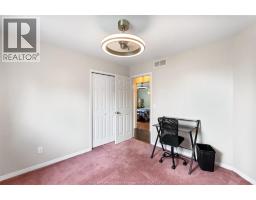 8020 Gardiner CRESCENT - 27