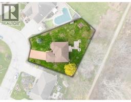 8020 Gardiner CRESCENT - 7