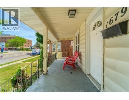 1679 Howard AVENUE - 3