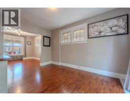 1679 Howard AVENUE - 9