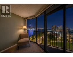 515 RIVERSIDE DRIVE West UnitNo. 1303 - 2