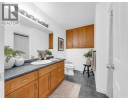 3040 TROUP CRESCENT - 18