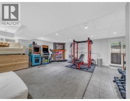 3040 TROUP CRESCENT - 26