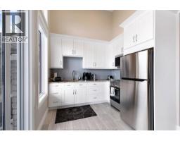 1696 CAILLE AVENUE - 43
