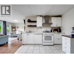 52 Robinson STREET - 21