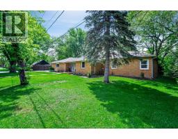 52 Robinson STREET - 35