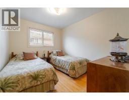 2495 MCKAY - 20