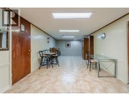 2495 MCKAY - 23