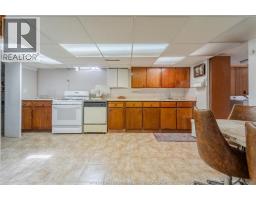 2495 MCKAY - 27