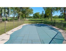 4054 ROSELAND DRIVE West - 42
