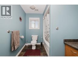 3068 TROUP CRESCENT - 14