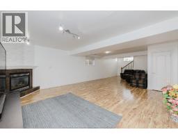 3068 TROUP CRESCENT - 29
