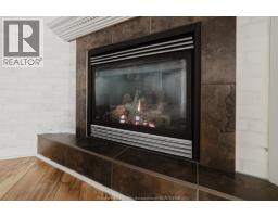 3068 TROUP CRESCENT - 30