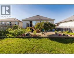 3068 TROUP CRESCENT - 38