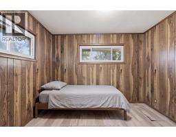 2209 FOREST - 10