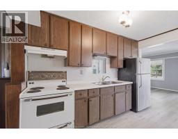 2209 FOREST - 9