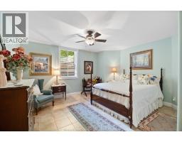 385 BEL AIR CIRCLE - 10